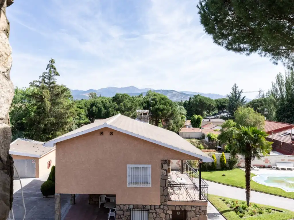 Vista exterior de Casa o chalet en venta en Galapagar con Jardín privado, Terraza y Trastero