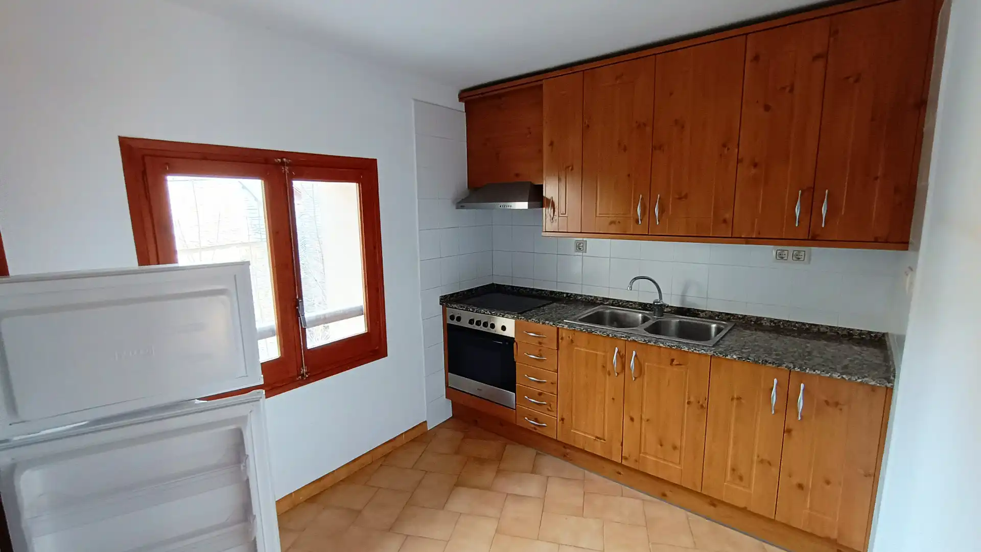 Cuina de Casa o xalet en venda en Vall de Cardós amb Calefacció, Jardí privat i Parquet