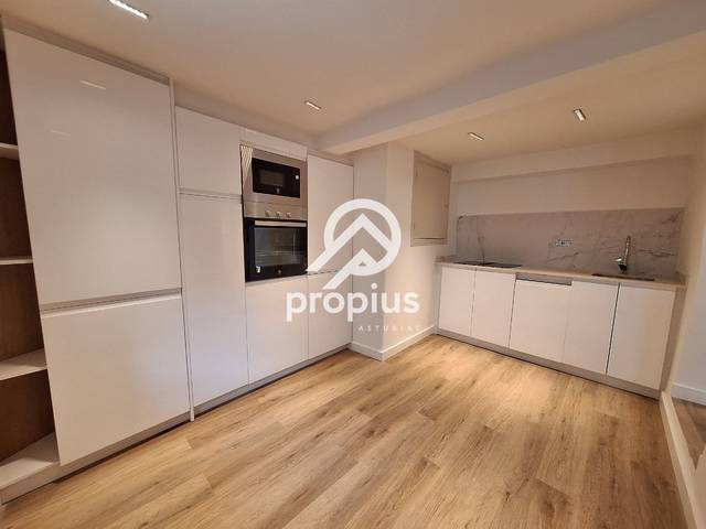 Piso en Venta en Cueto bajo en Llanes pueblo