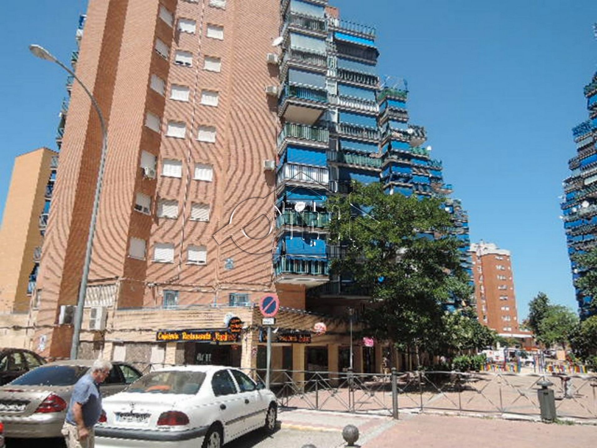 Vista exterior de Pis en venda en Fuenlabrada amb Aire condicionat, Calefacció i Jardí privat