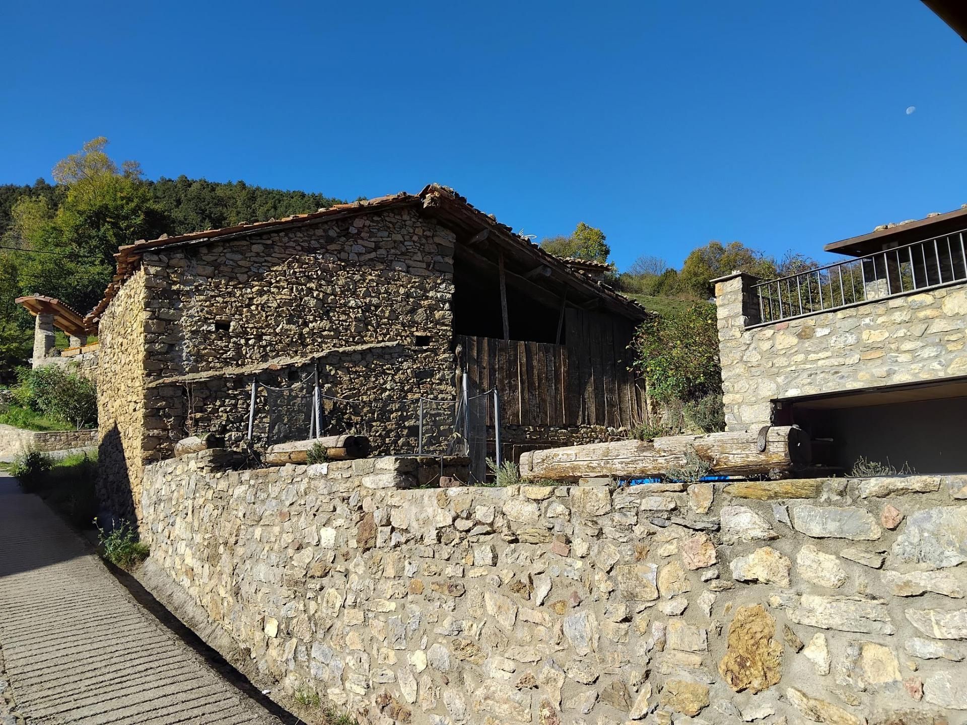 Vista exterior de Finca rústica en venda en Cava amb Calefacció