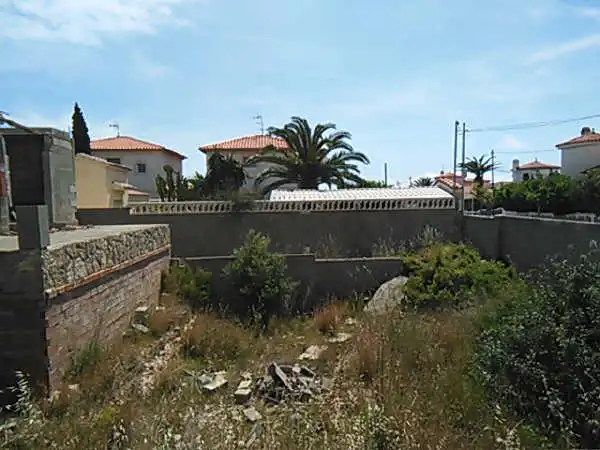 Buildings for sale in C/ Illes Canaries , Centre