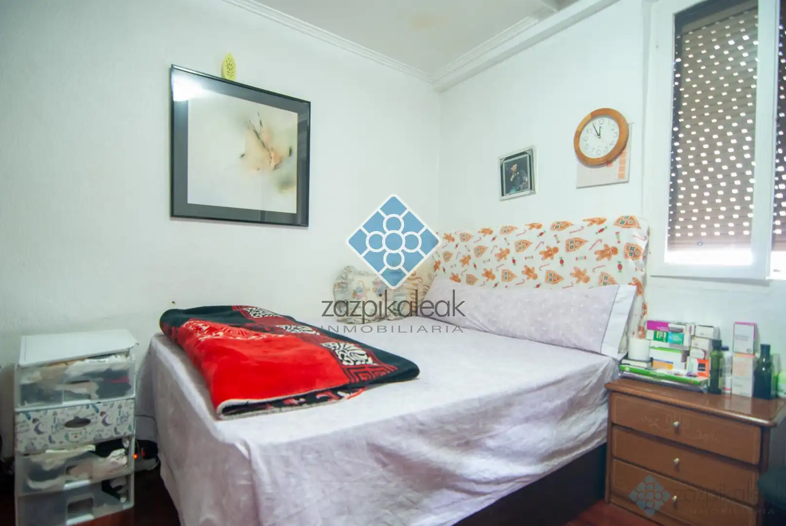 Bedroom of Flat for sale in Bilbao   with Heating and Balcony