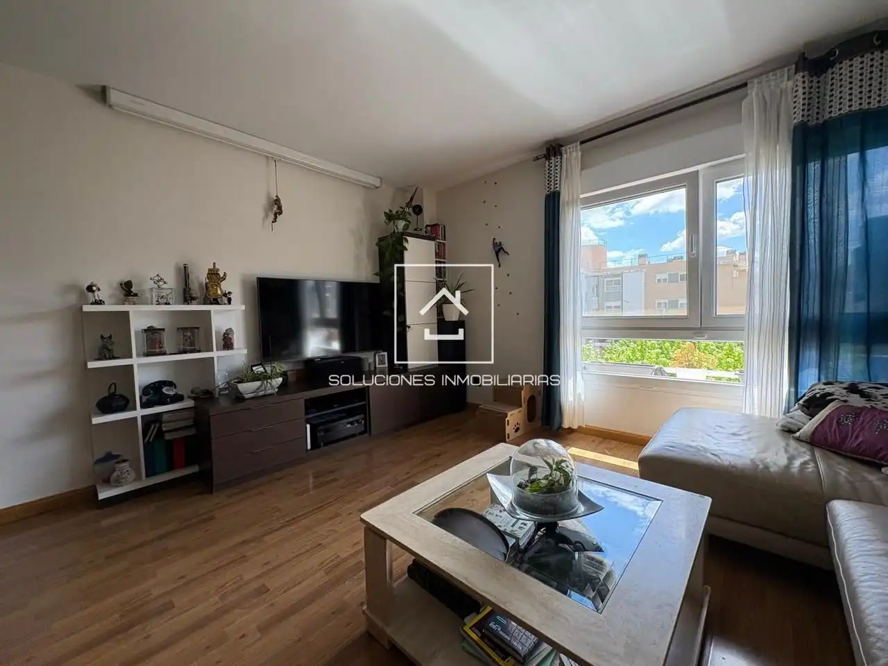 Sala de estar de Piso en venta en Rivas-Vaciamadrid con Aire acondicionado