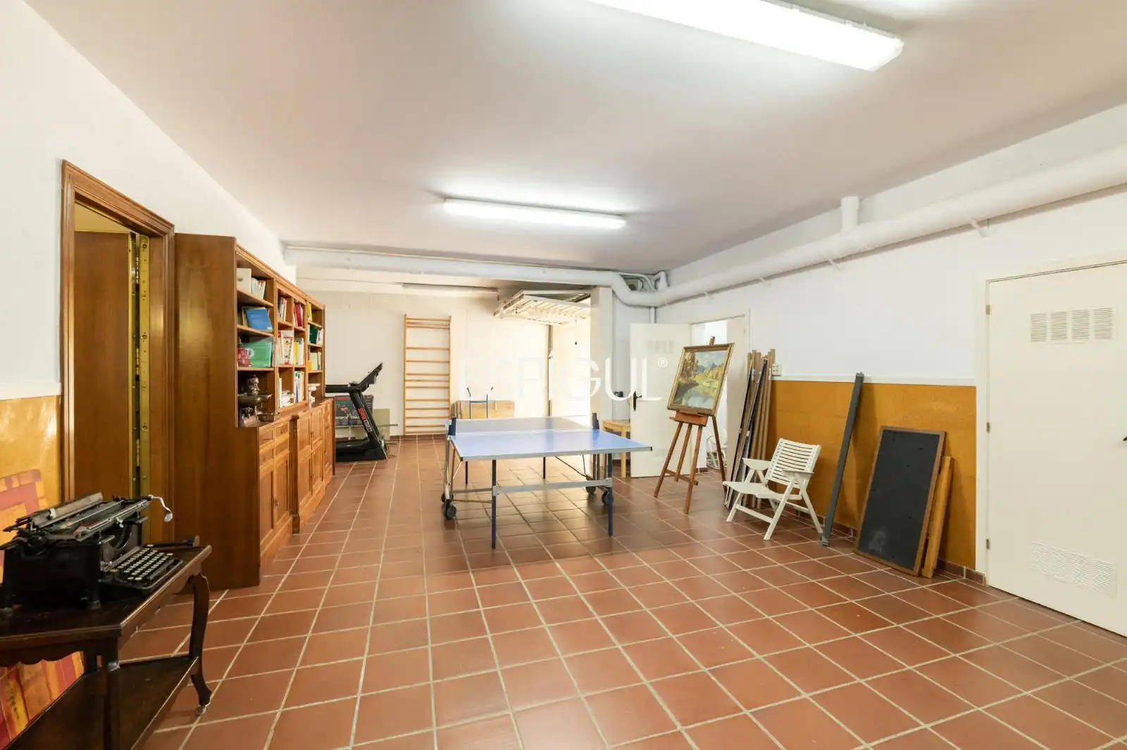 Houses for sale in Sant Cugat del Vallès  with Air Conditioner, Heating and Storage room