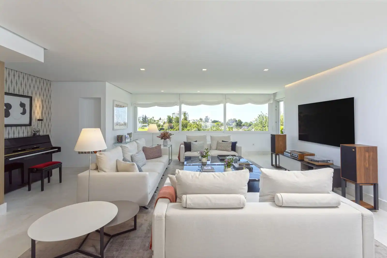 Flat with terrace for sale in Calle 19 C 503, imagen 3