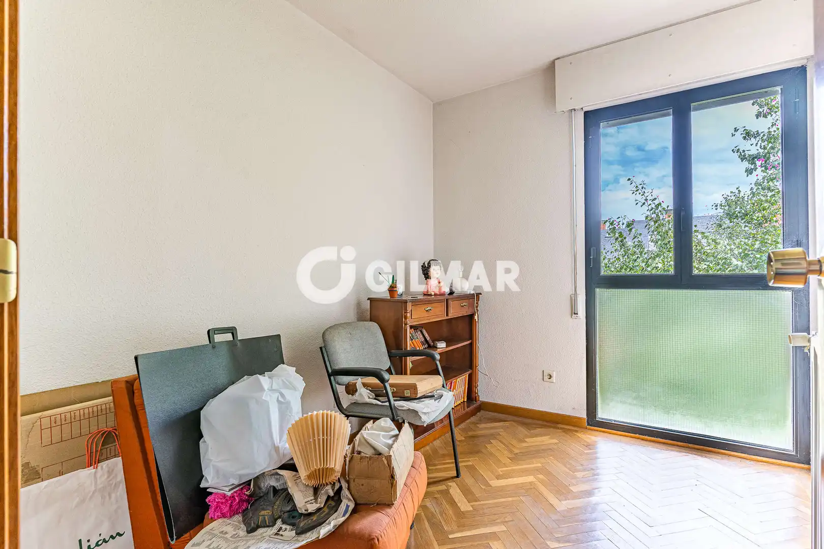 Bedroom of Detached homes for sale in Pozuelo de Alarcón  with Heating, Private garden and Swimming Pool