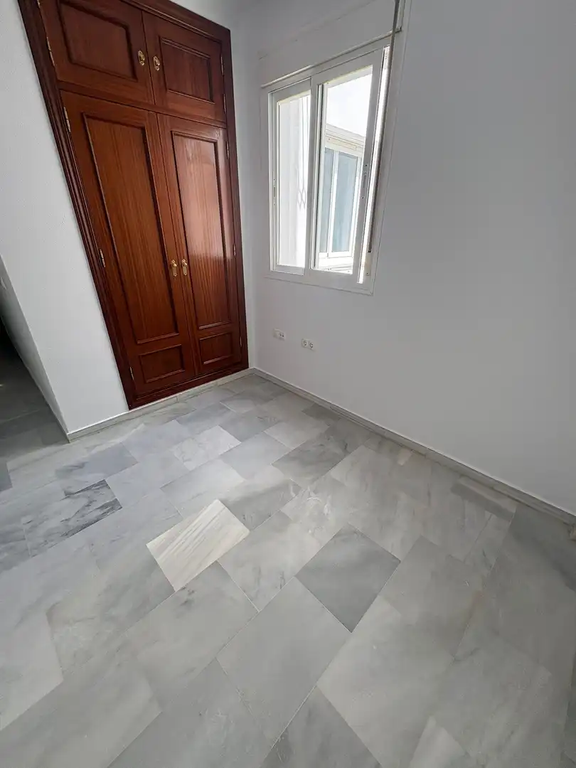 Appartamento con ascensore in vendita a Reina Victoria - Matadero, imagen 5