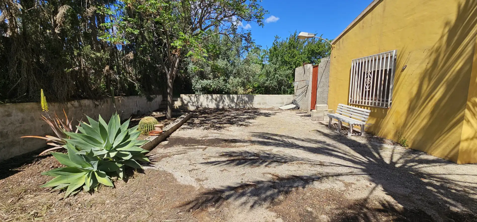 Casa adosada en venta en Totana con Jardín privado, Terraza y Trastero