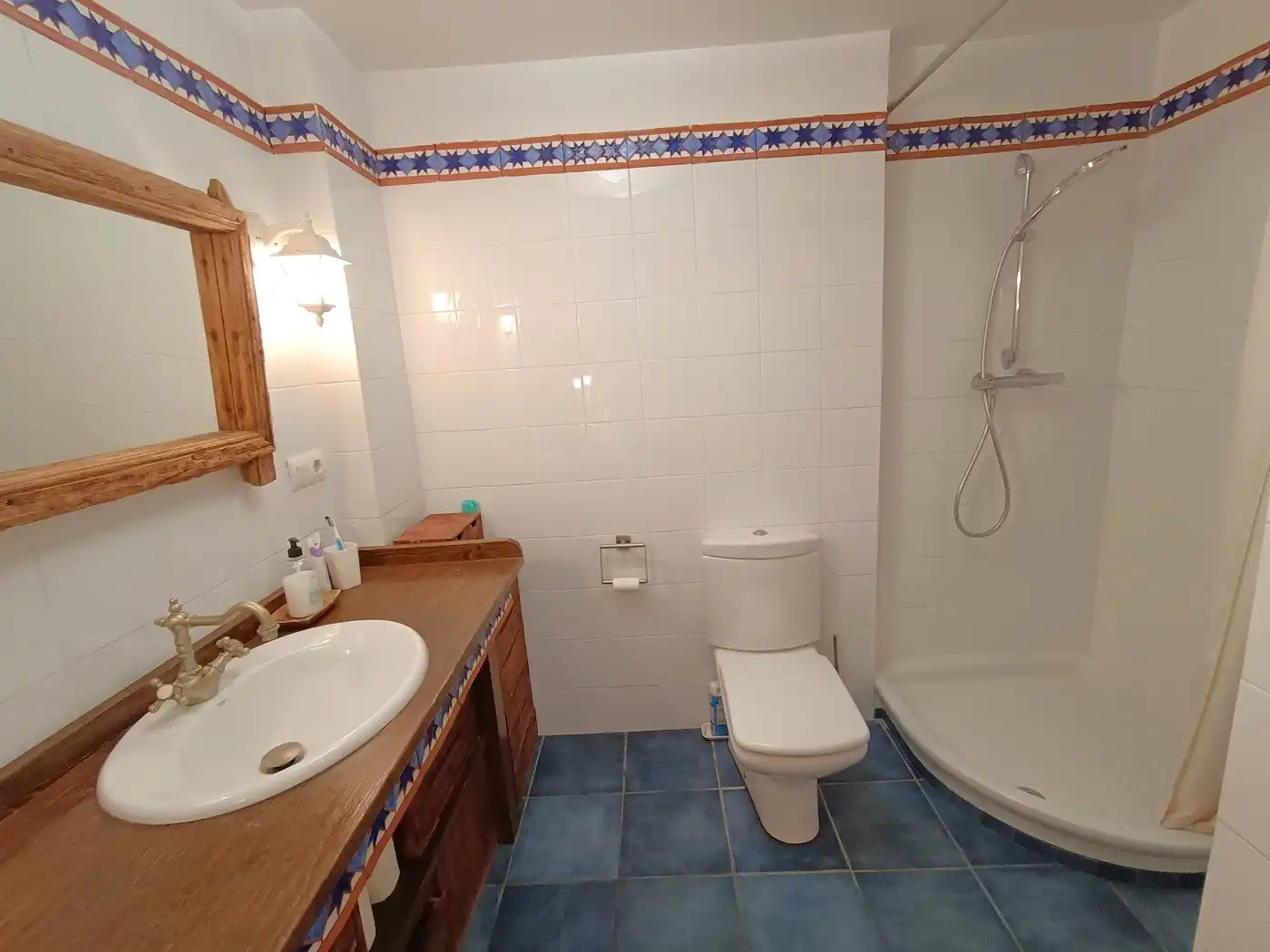 Baño de Piso en venta en Sopela con Calefacción y Terraza