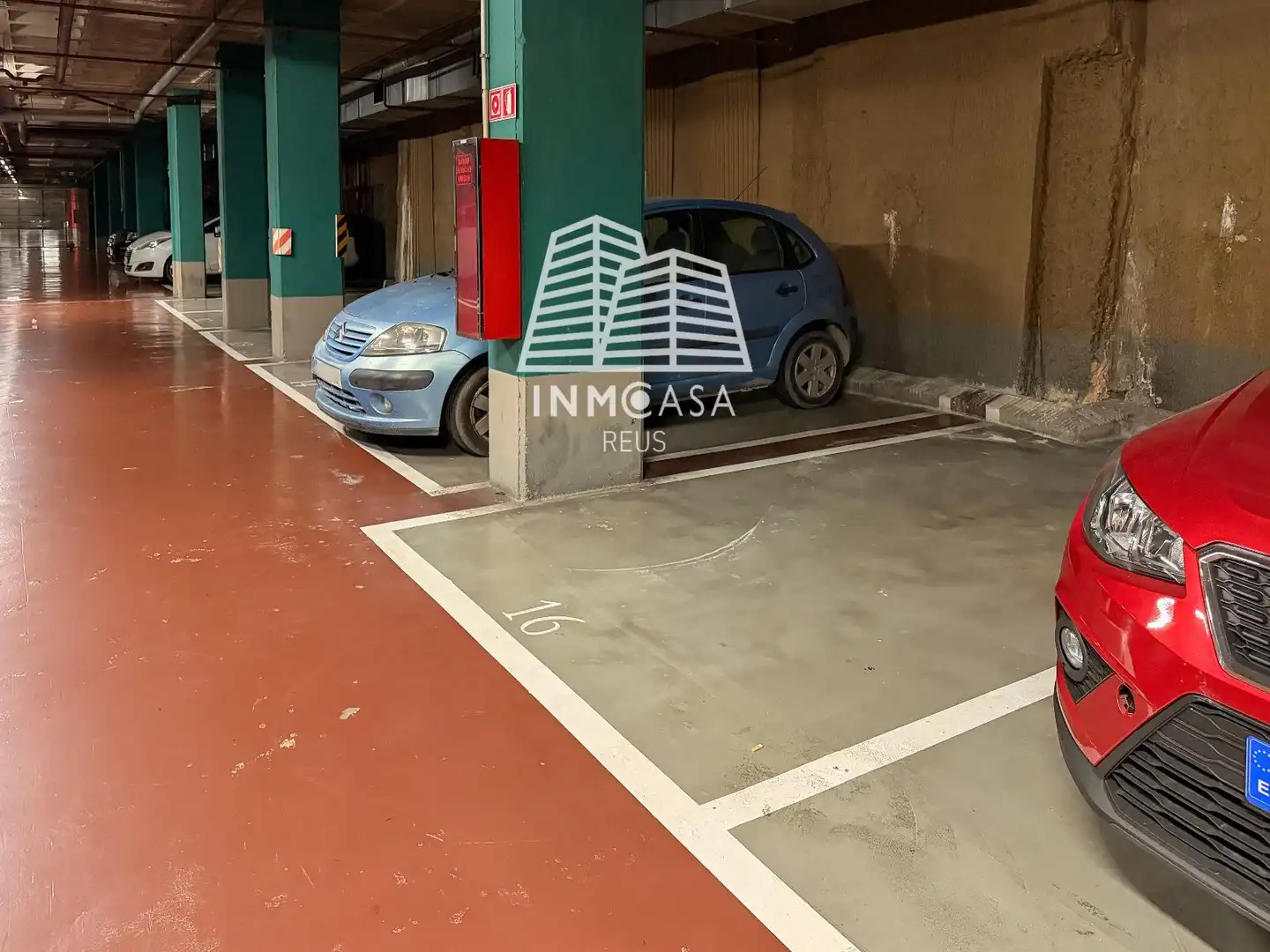 Parking of Duplexes for sale in Reus  with Air Conditioner, Terrace and Swimming Pool