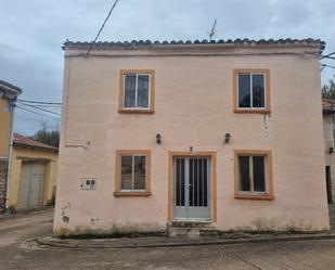 Vista exterior de Casa o xalet en venda en Estépar