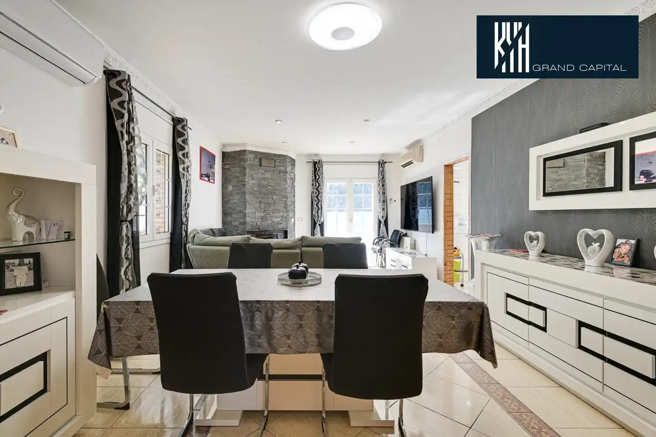 Casa con terraza en venta en Carrer Carrer Pi, imagen 4