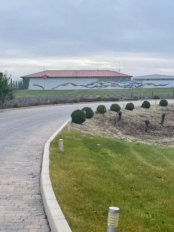Außenansicht von Residential zum Verkauf in Santiuste de San Juan Bautista