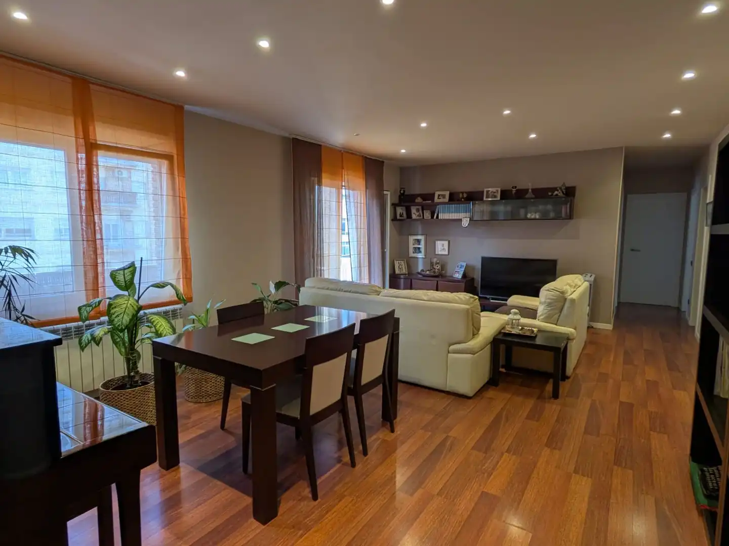 Piso con ascensor en venta en Solidaridad, imagen 2