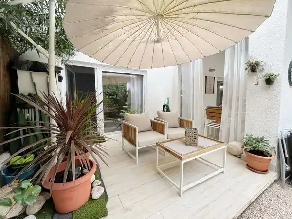 Terraced house for sale in Pedreguer