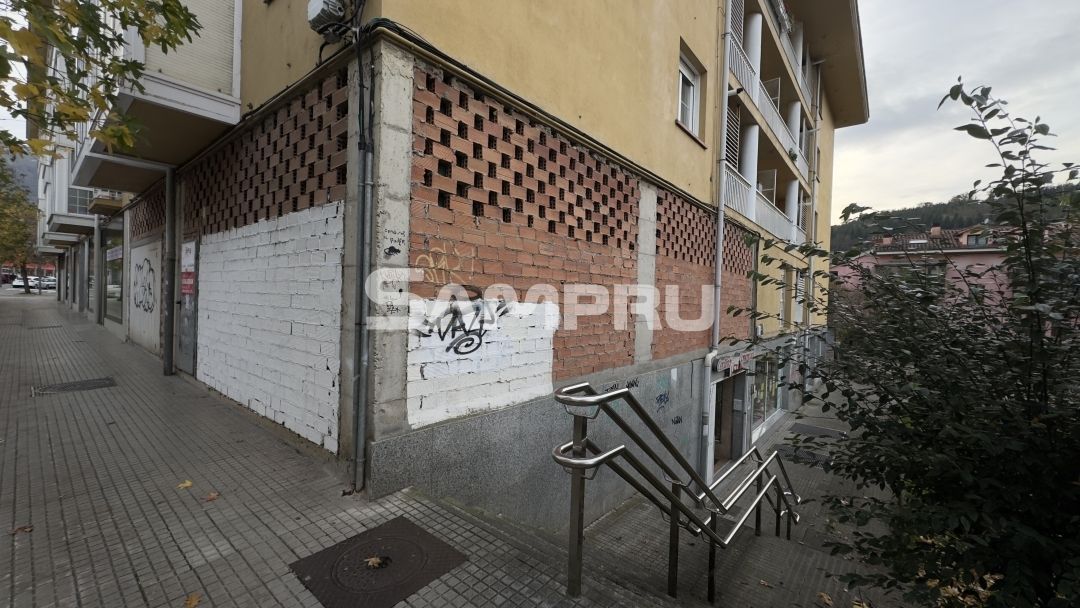Exterior view of Premises to rent in Aretxabaleta