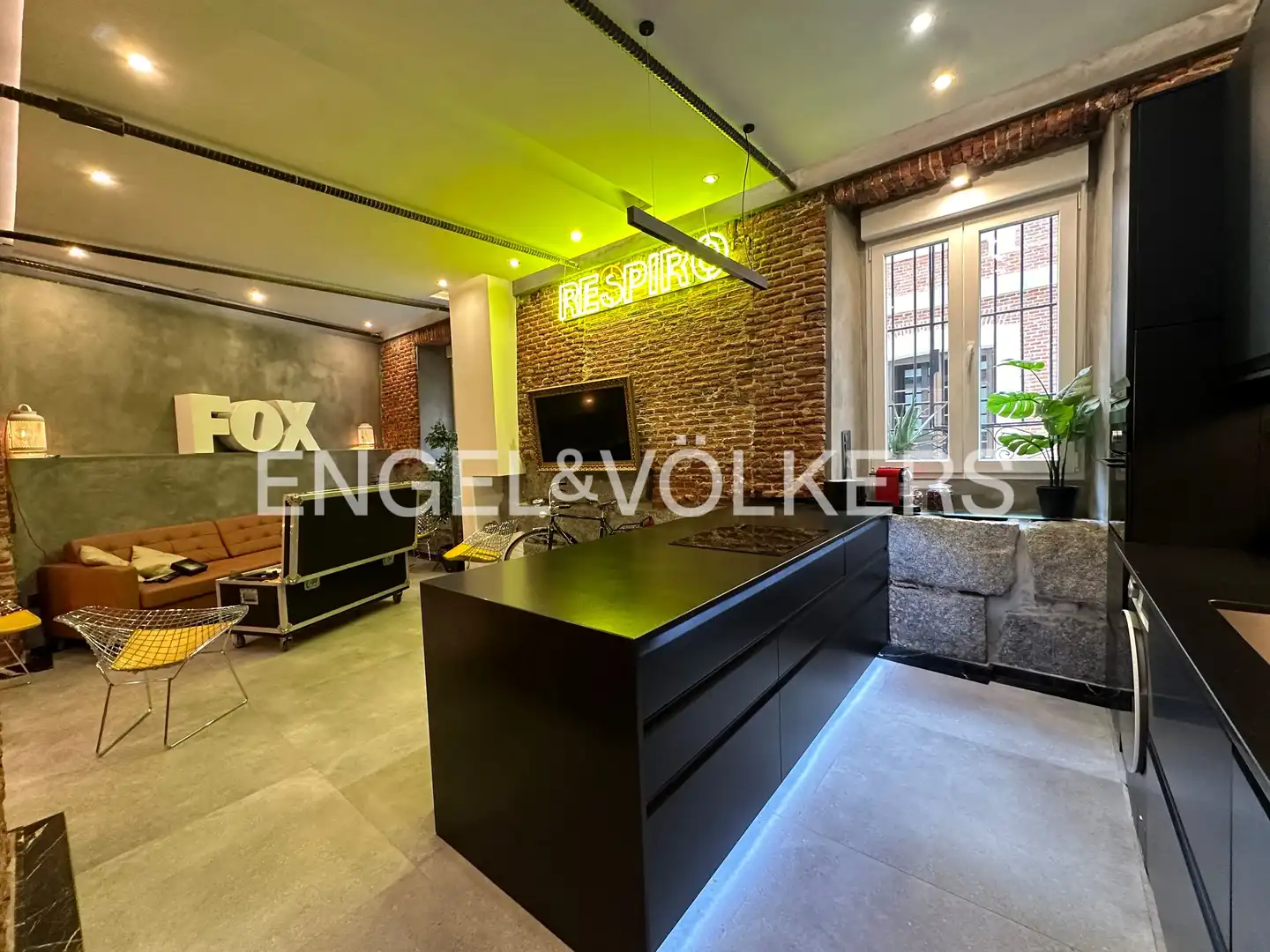 Flat for rent in Madrid  with Heating