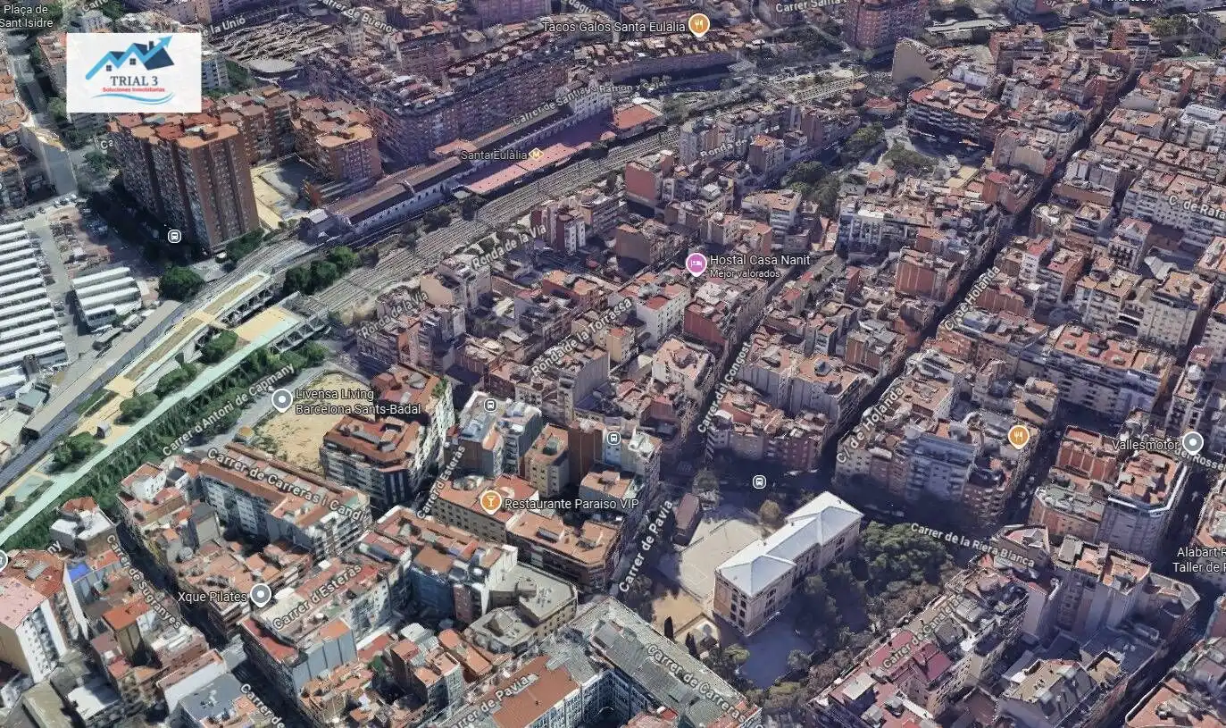 Exterior view of Attic for sale in L'Hospitalet de Llobregat  with Terrace and Balcony