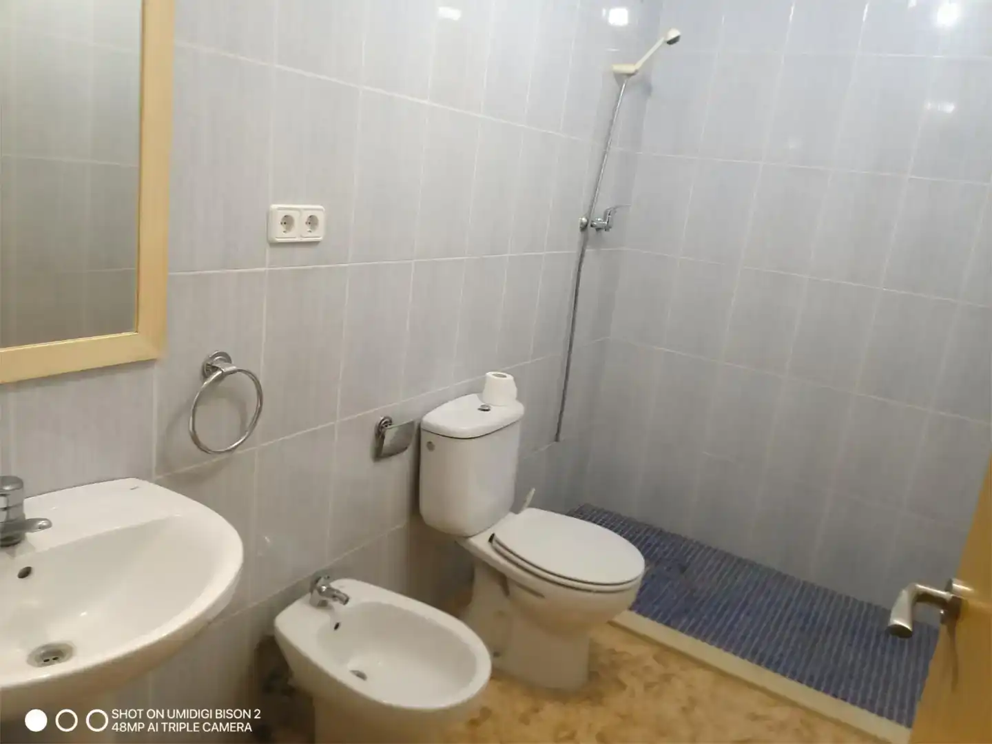 Bathroom of Office for rent in Loriguilla