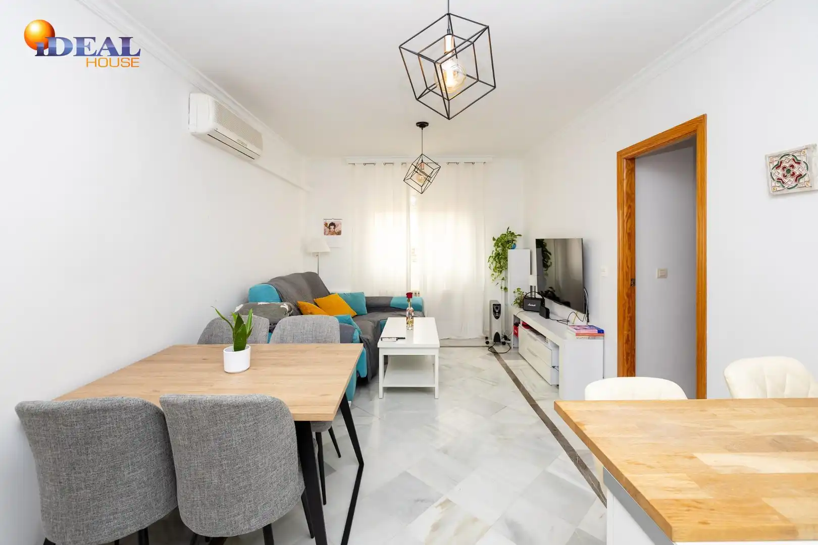 Piso con terraza en venta en Calle GONZALO DE BERCEO, imagen 6