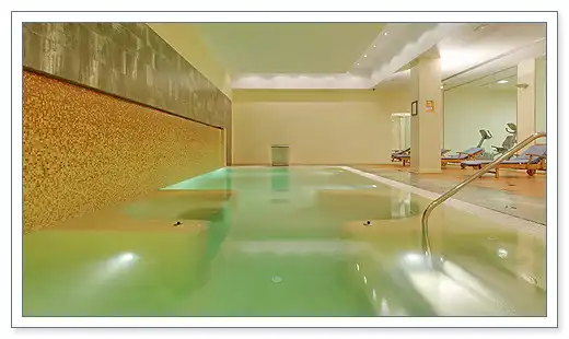 Flat with terrace for sale in Calle Pico Alcazaba 21, imagen 5