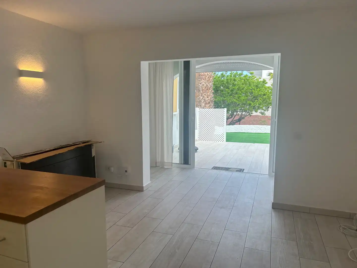 Erdgeschoss zum Verkauf in Adeje mit Terrasse, Ofen und Waschmaschine
