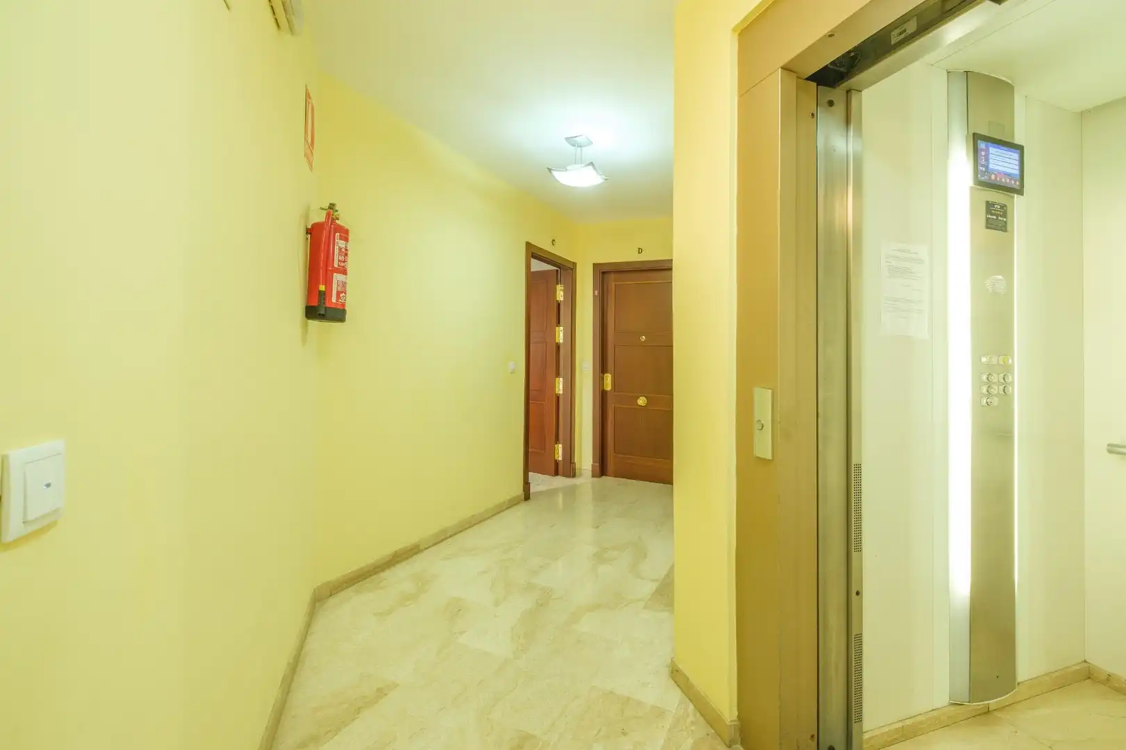 Piso en venta en Alcalá de Guadaira con Aire acondicionado, Jardín privado y Terraza