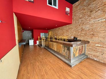 Local comercial en venta en Centre - Sant Josep - Sanfeliu