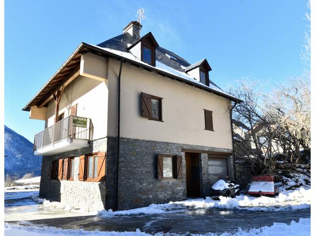 Casa-chalet en Venta en Calle Irissa en Arres