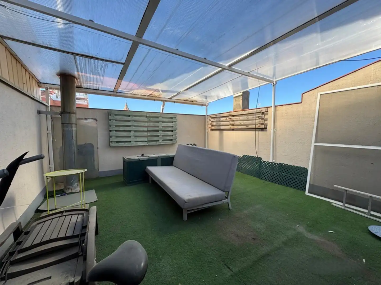 Terraza de Casa adosada en venta en Sabadell con Calefacción, Terraza y Trastero
