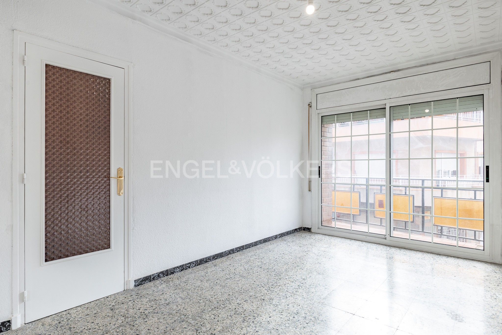 Apartment for sale in Sabadell  with Heating and Balcony