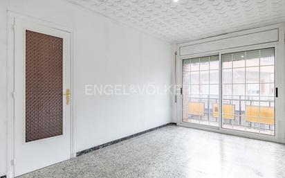 Apartment for sale in Sabadell  with Air Conditioner, Heating and Balcony