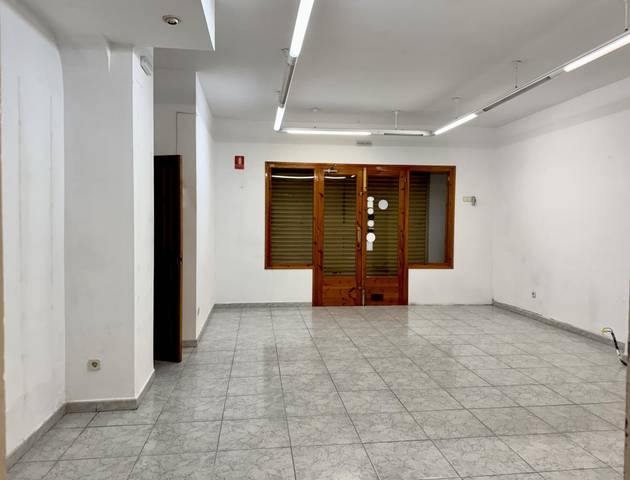 Local comercial en Alquiler en del Raval en Bagà