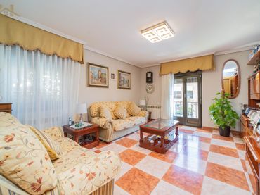 Maison mitoyenne à vendre à Calle Toledano