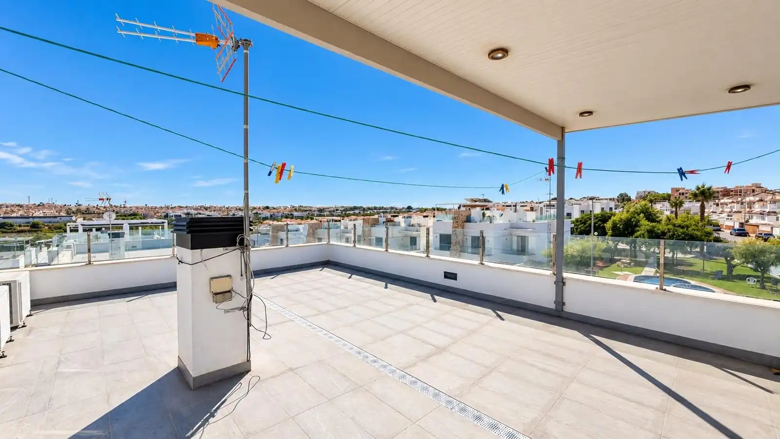 Chalet con piscina en alquiler en Orihuela Costa, imagen 27