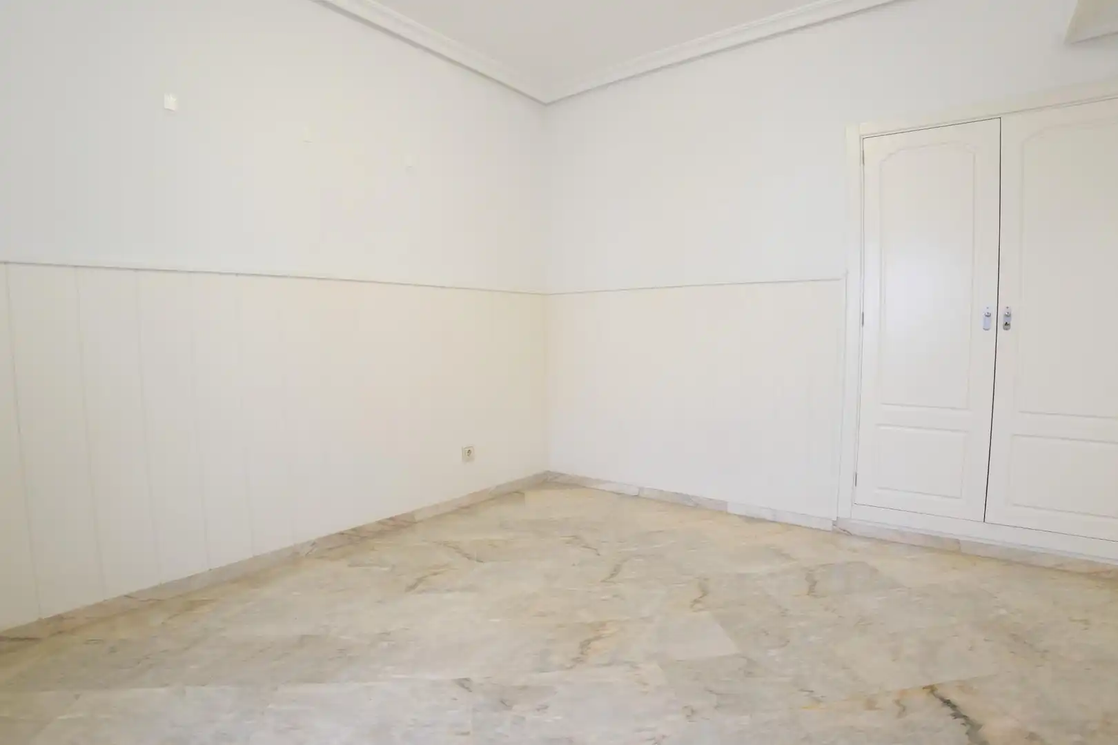 Apartamento en venta en Calle JOSE CRUZ AUÑON, Triana Oeste