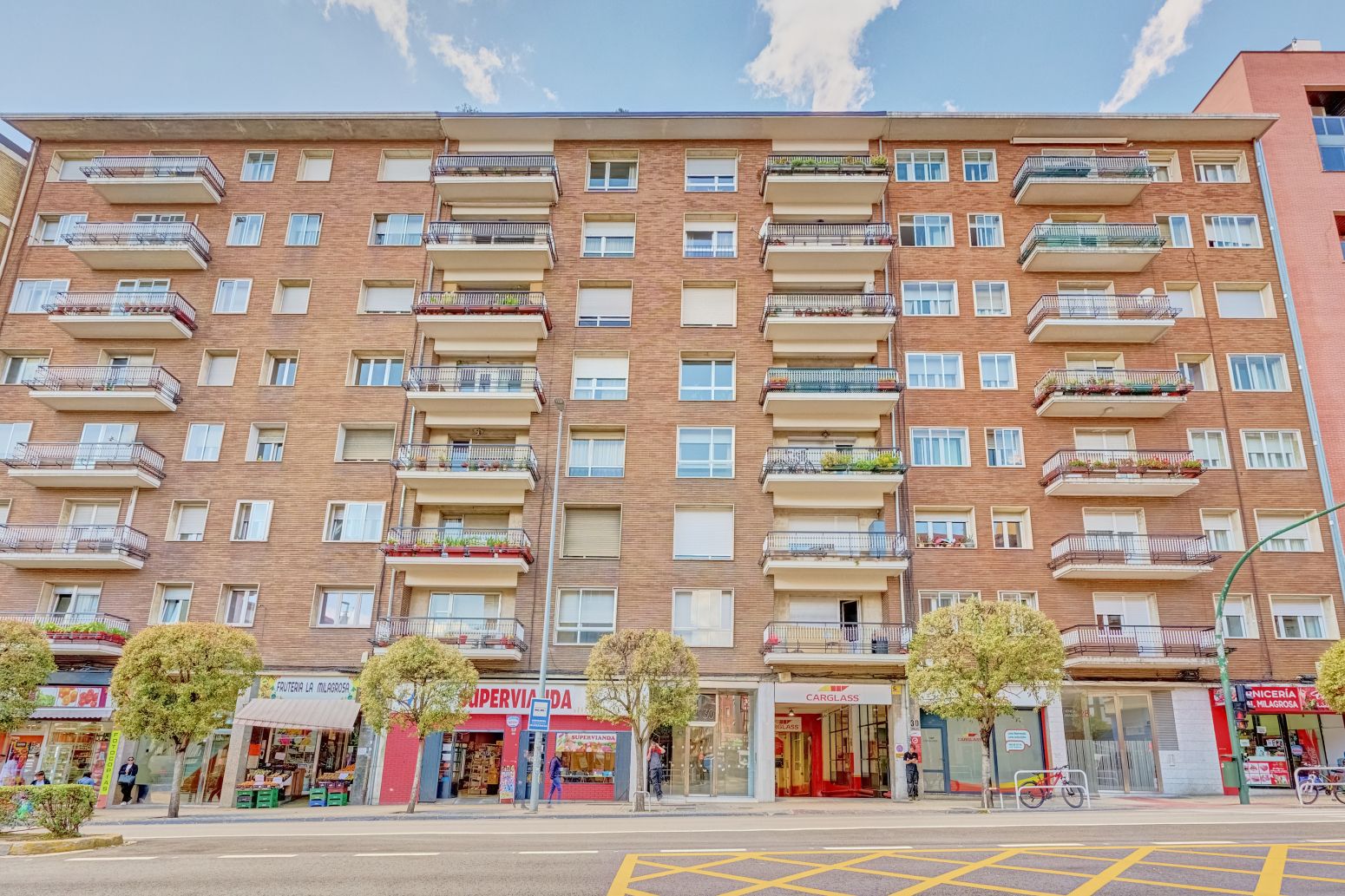 Vista exterior de Pis en venda en  Pamplona / Iruña amb Calefacció, Parquet i Terrassa