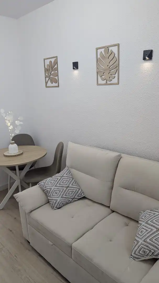 Sala de estar de Piso en venta en Barcelona con Aire acondicionado, Parquet y Amueblado