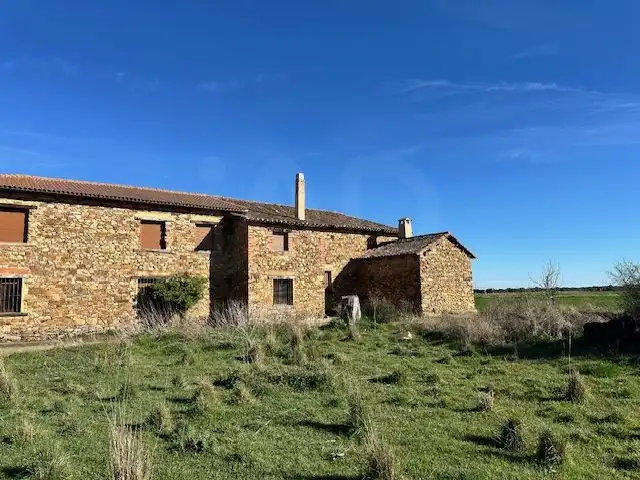Exterior view of Houses for sale in Destriana  with Heating