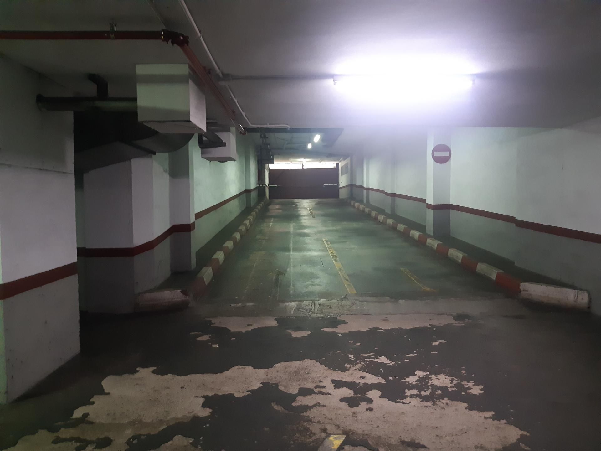 Garage for sale in  París, 53, La Nova Esquerra de l'Eixample