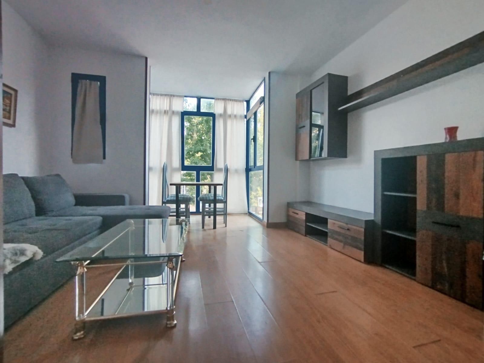 Sala d'estar de Pis en venda en Aranjuez amb Calefacció i Balcó