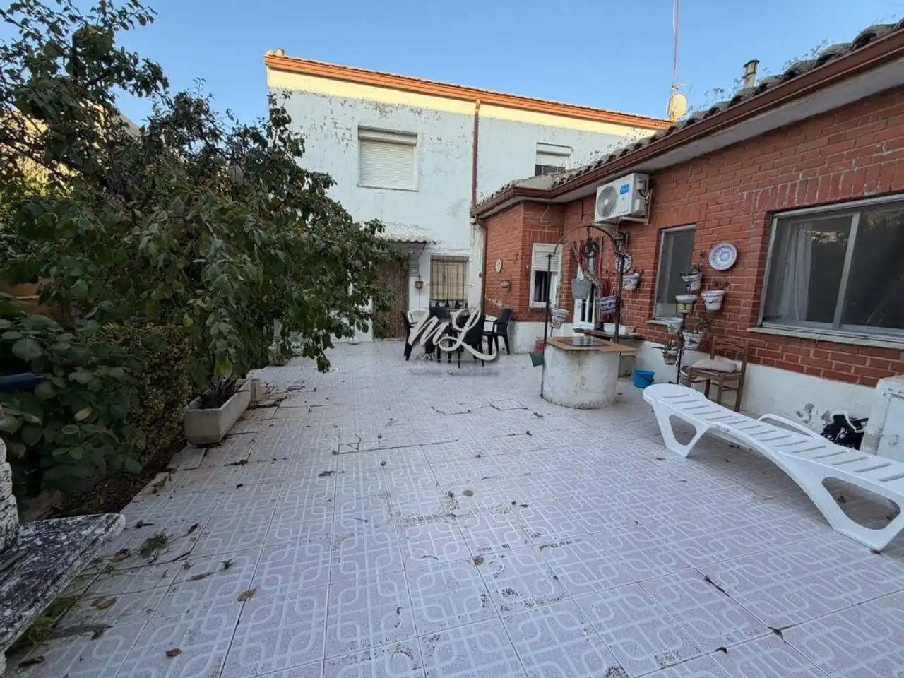 Adossat amb jardí en venda a Calle Parra, imagen 45