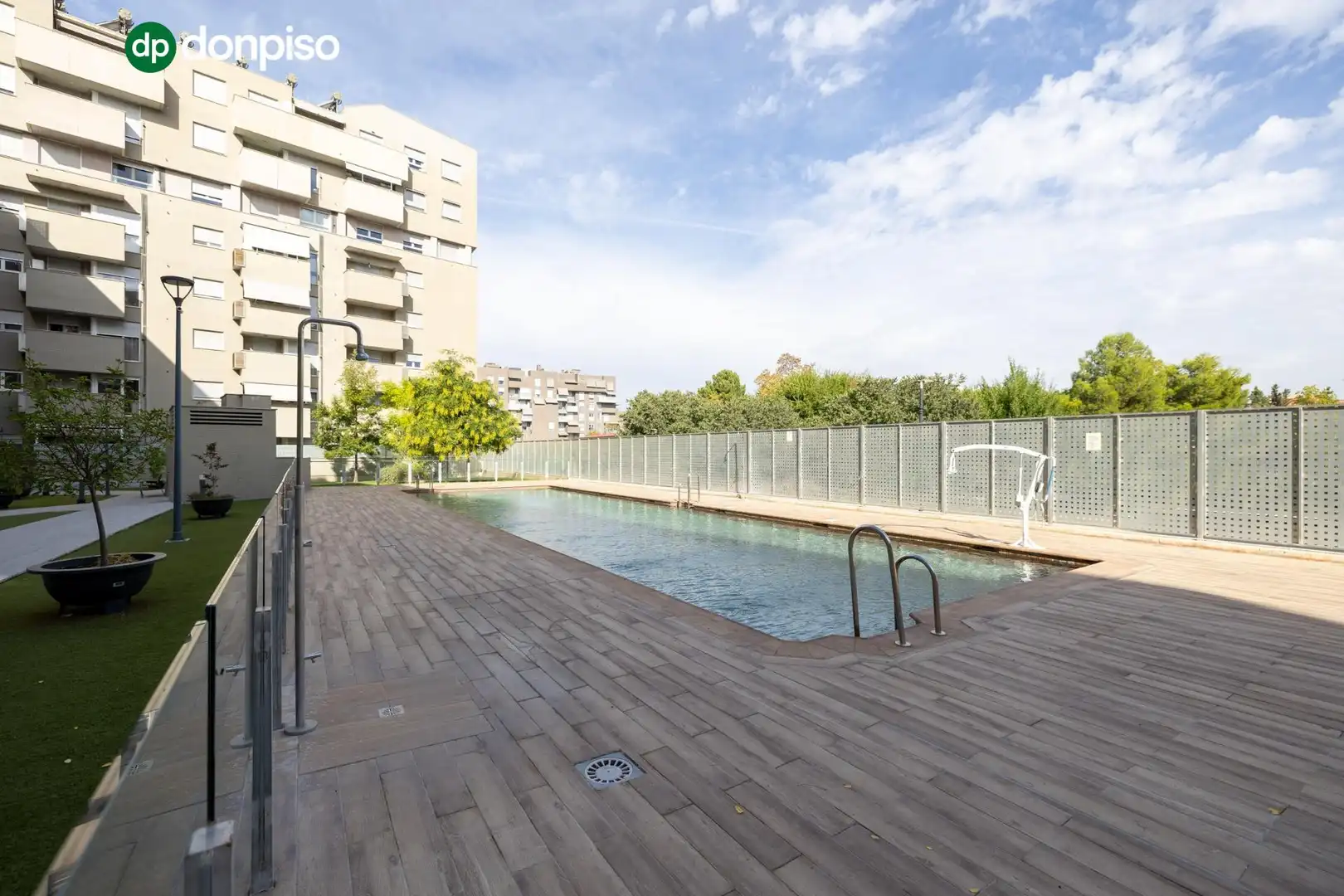 Piso con piscina en venta en Avenida Avenida Ilustración, imagen 2