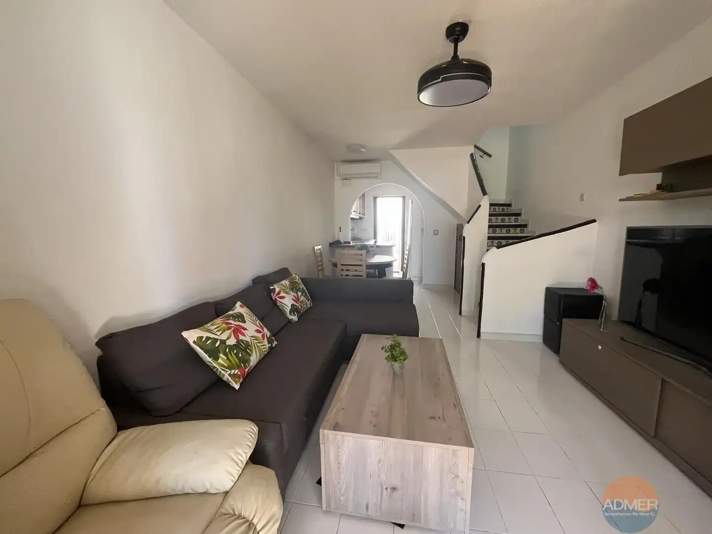 Sala d'estar de Dúplex en venda en La Manga del Mar Menor amb Aire condicionat, Calefacció i Terrassa