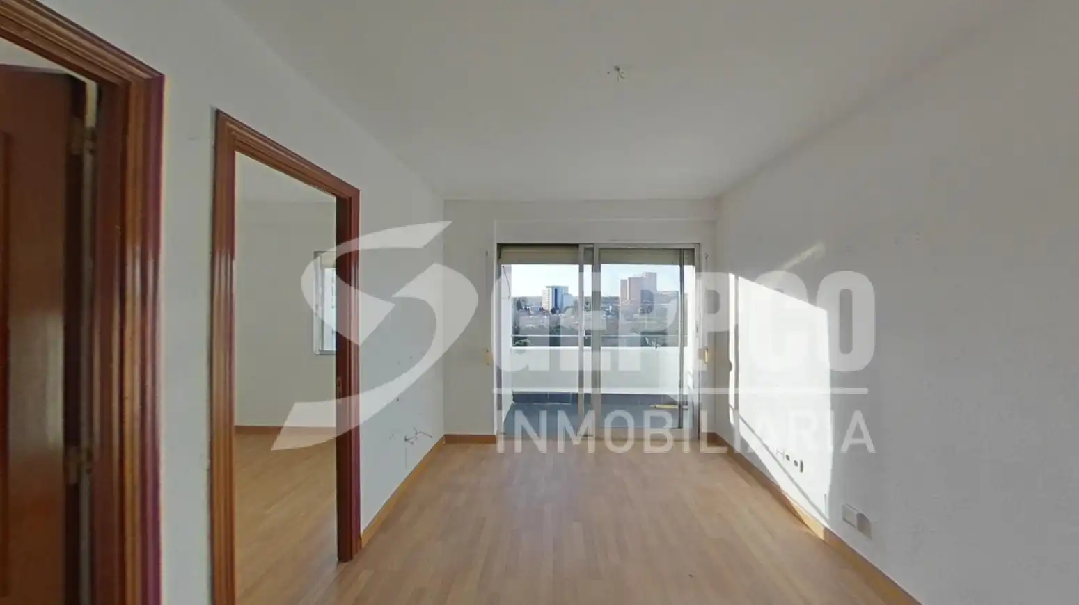 Flat for sale in Calle de Carabelos, San Fermín