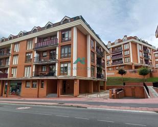 Exterior view of Attic for sale in Castro-Urdiales  with Terrace and Balcony