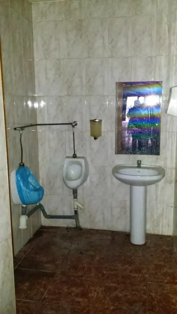 Bany de Local en venda en Manises