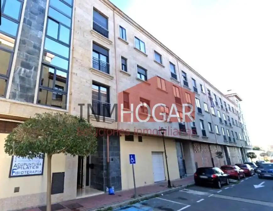 Vista exterior de Pis en venda en Arévalo amb Calefacció i Traster