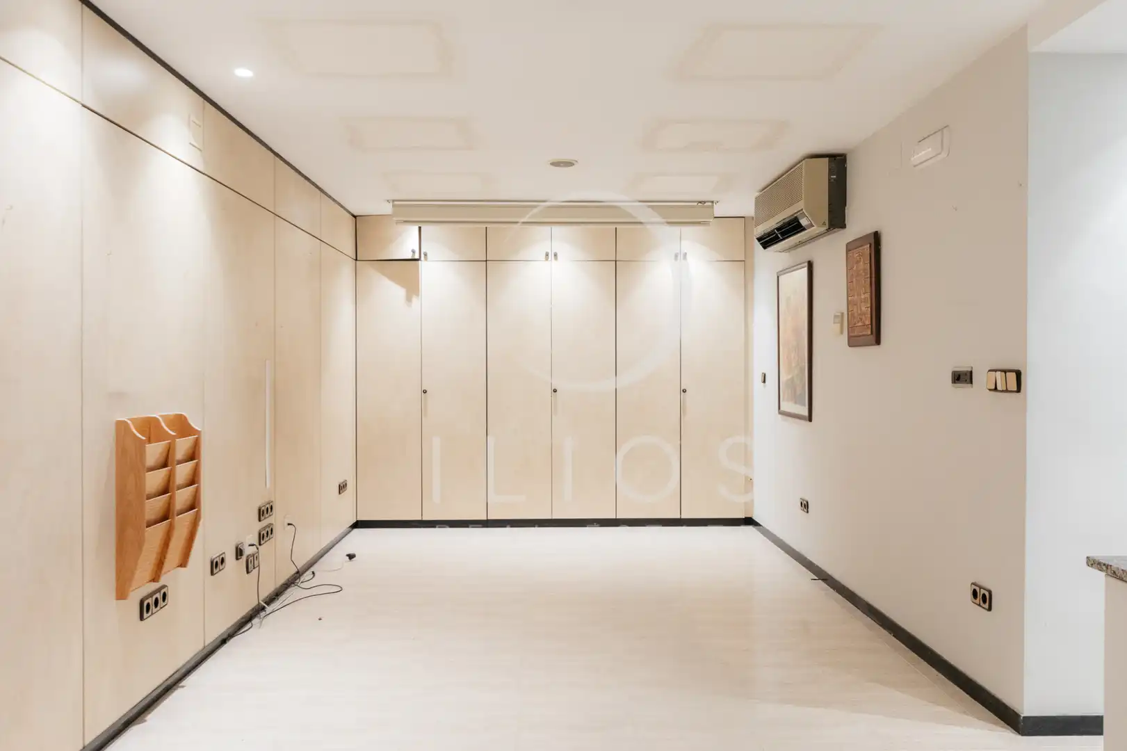 Oficina en venta en Valencia con Aire acondicionado y Balcón